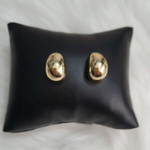 Elegant Gold Water Drop Stud Earrings